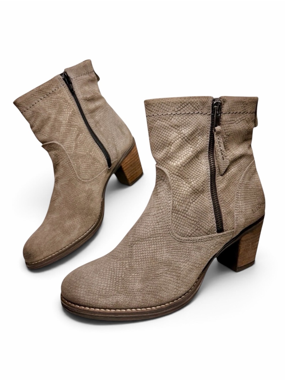 Taos Standout Taupe Embossed Suede Ankle Boots EU 39